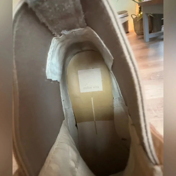 Dolce Vita Womens Haily Boot Taupe Tan Suede Chelsea Chunky Lug Platform - Picture 4 of 7